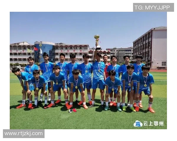 燃动绿茵激情苹果足球巨星闪耀赛场高清壁纸精选 燃动绿茵激情苹果足球巨星闪耀赛场高清壁纸精选